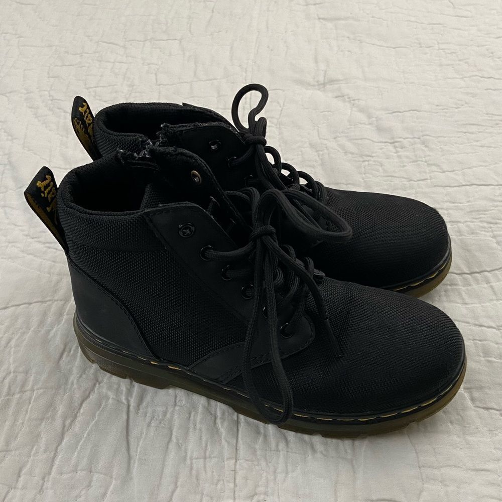 Dr. Martens Bonny J Side Zip Youth size 2 Lace Up Booties